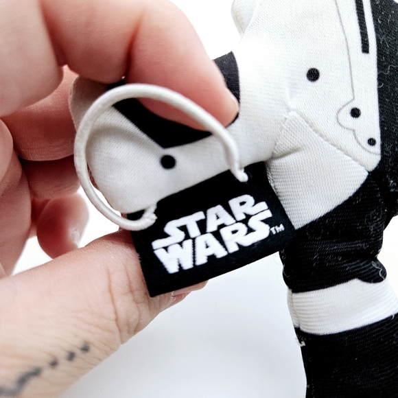 BAB | 2016 Star Wars storm trooper stuffed plush gun accessory - Picture 3 of 6